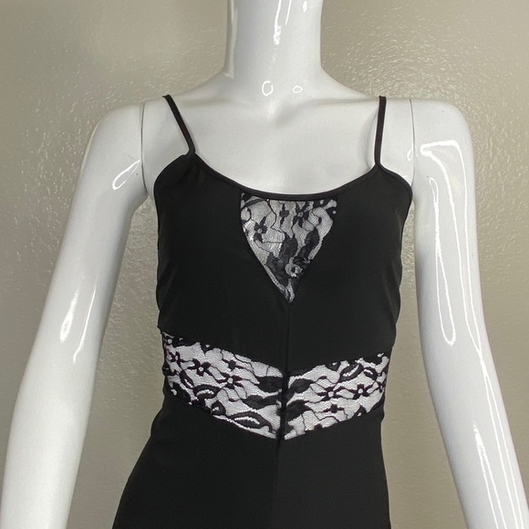 Urban Outfitters Maxi Dress - Picture 12 of 16